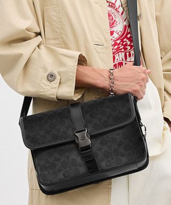 ＜COACH＞リーグ　メッセンジャー　バッグ・シグネチャー　キャンバス